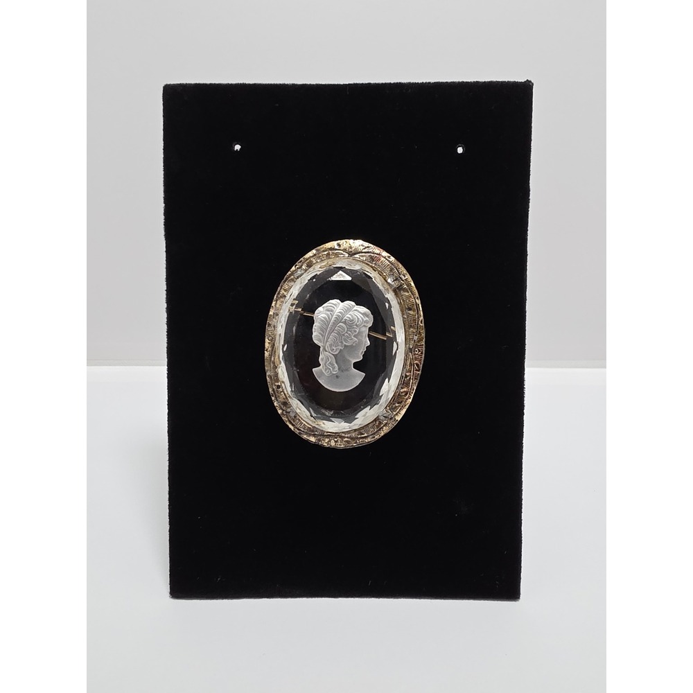 Vintage Intaglio Glass Cameo Brooch Gold Tone Frosted Reverse Carved Portrait